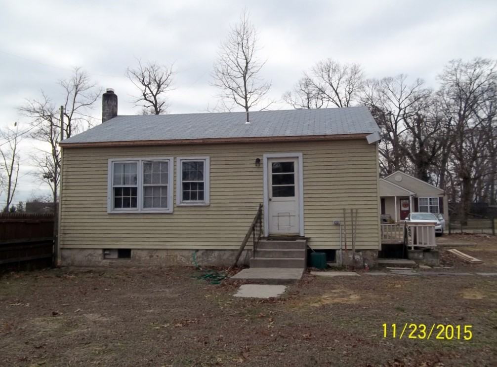 125 Firth Dr - Photo 2 of 16