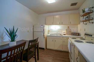 1430 Cambridge Pl #13 - Photo 1 of 1