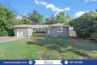 2517 Tisinger Ave - Photo 1 of 1