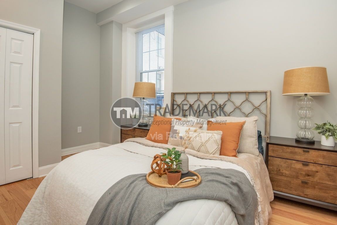 318 N Duke St #1 - Photo 7 of 22