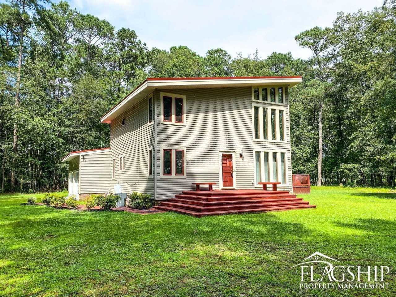 1228 Forest Acres Dr - Photo 3 of 42