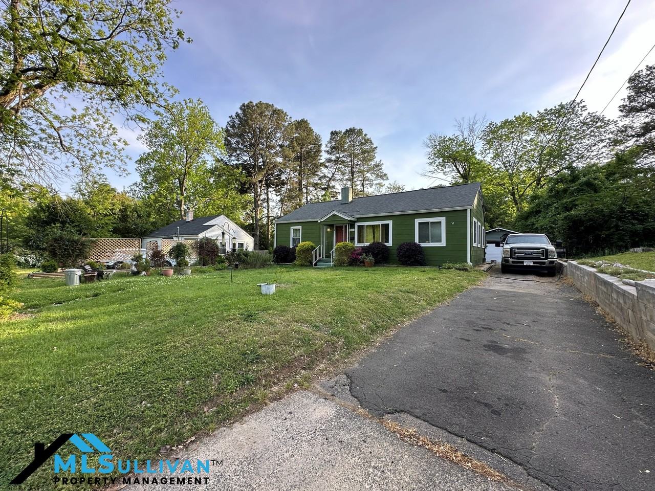 1516 London Cir - Photo 6 of 36