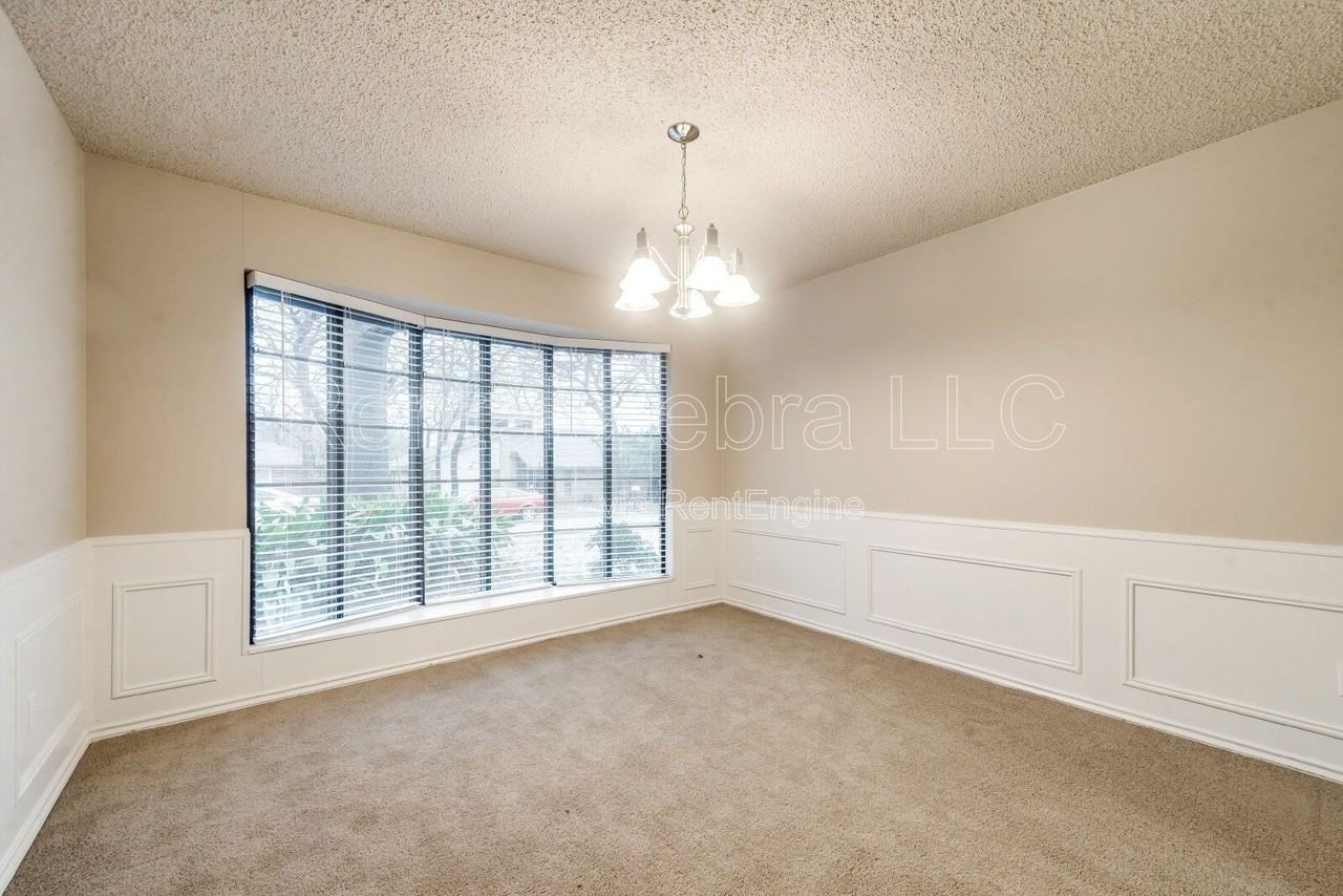 4806 Stage Line Dr - Photo 4 of 34