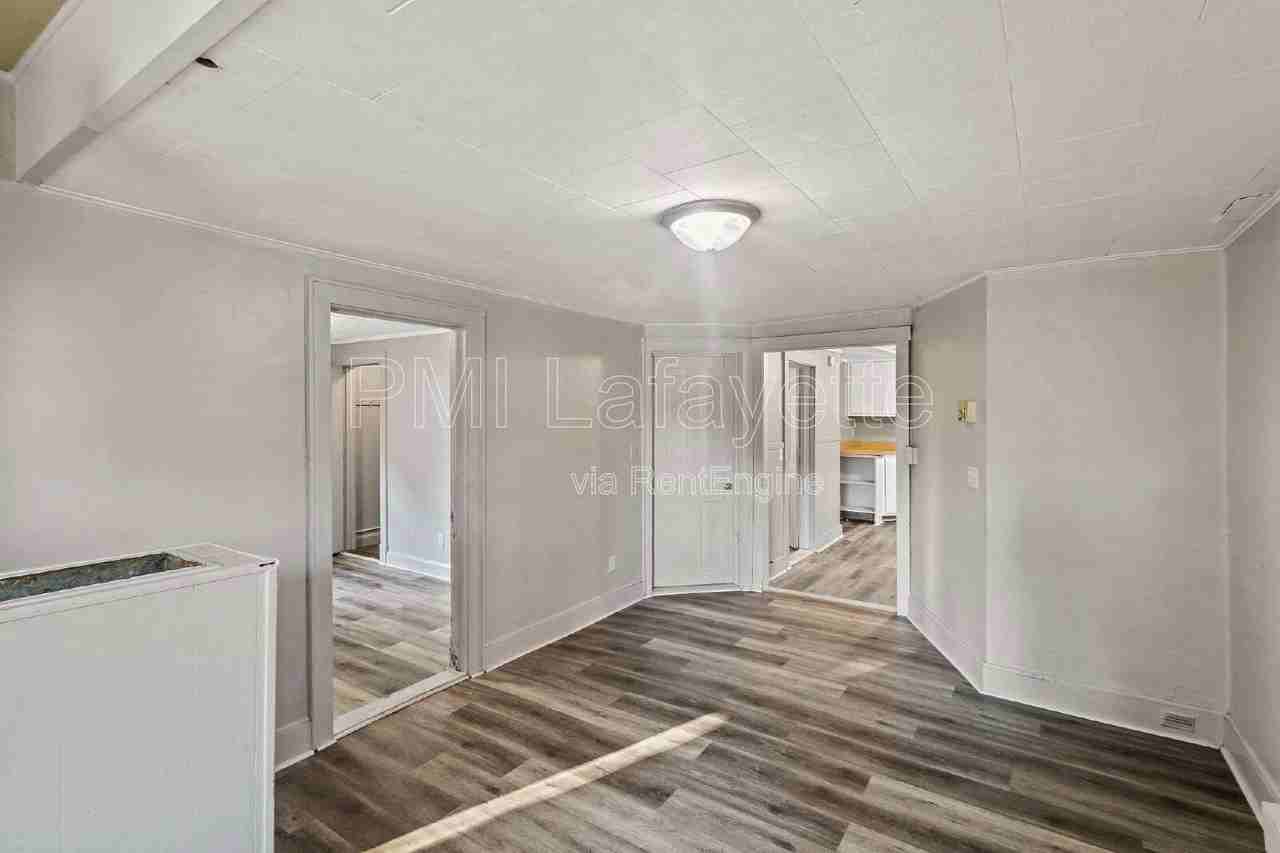 131 S 28th St - Photo 2 of 16