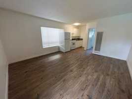 featured image of 711 W Cota St