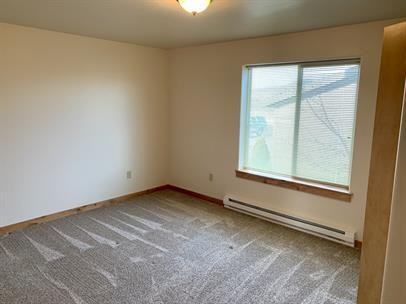 195 Silsbee Ave #1 - Photo 5 of 14