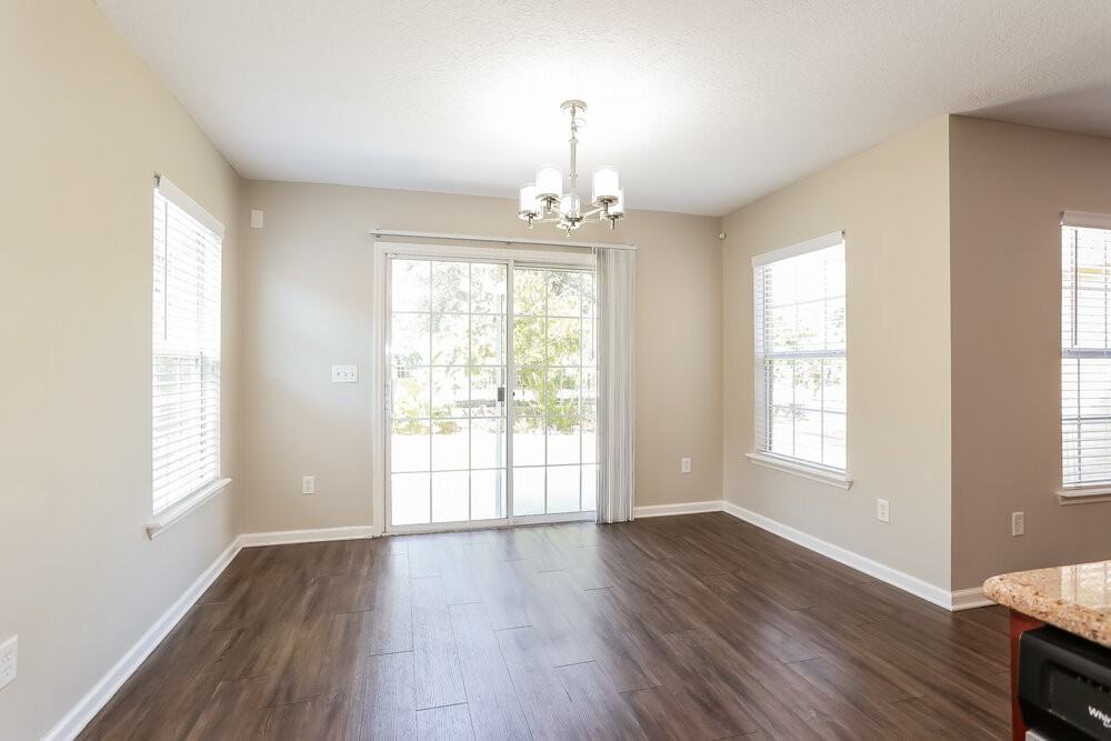 3877 Marsh Bluff Dr - Photo 6 of 16