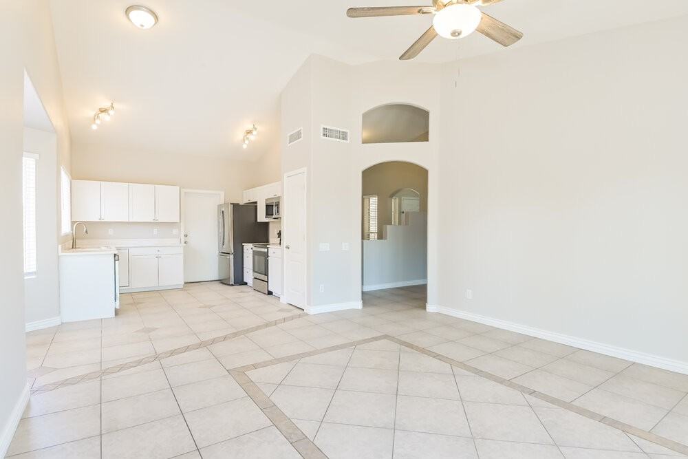 9940 E Paseo San Bruno - Photo 6 of 16