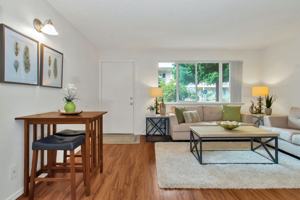 featured image of 948 Neil St Ne