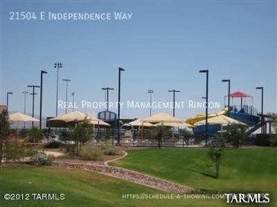 21504 E Independence Way - Photo 3 of 13