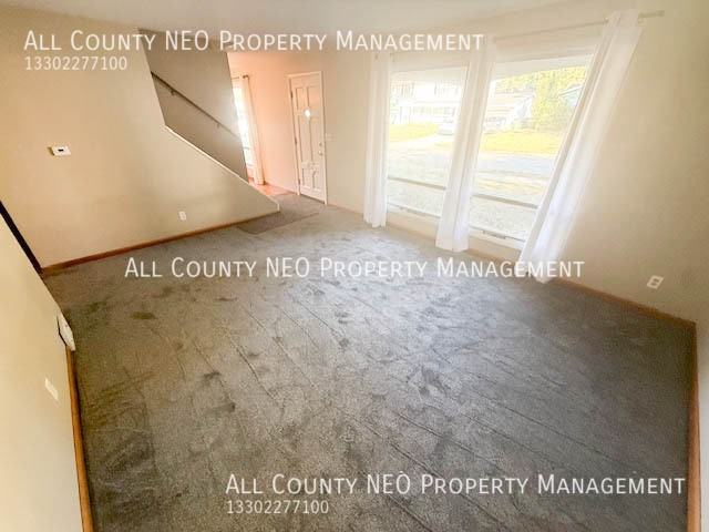 2192 Hoch Dr - Photo 3 of 23