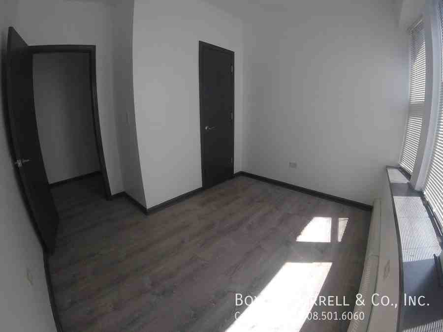 111 E 57th St - Photo 3 of 6