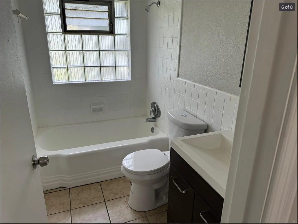 1232 Duenke Dr - Photo 4 of 8