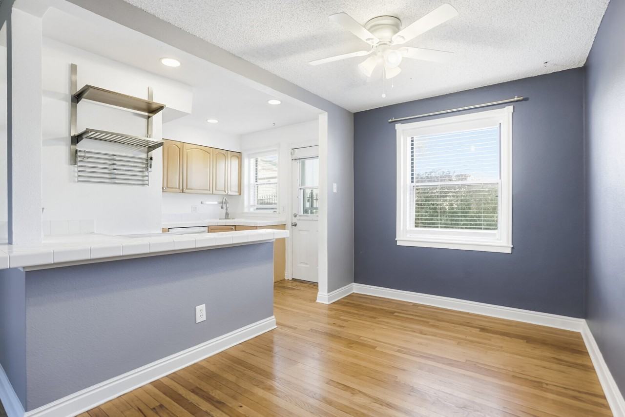 2819 Jasmine St - Photo 5 of 21