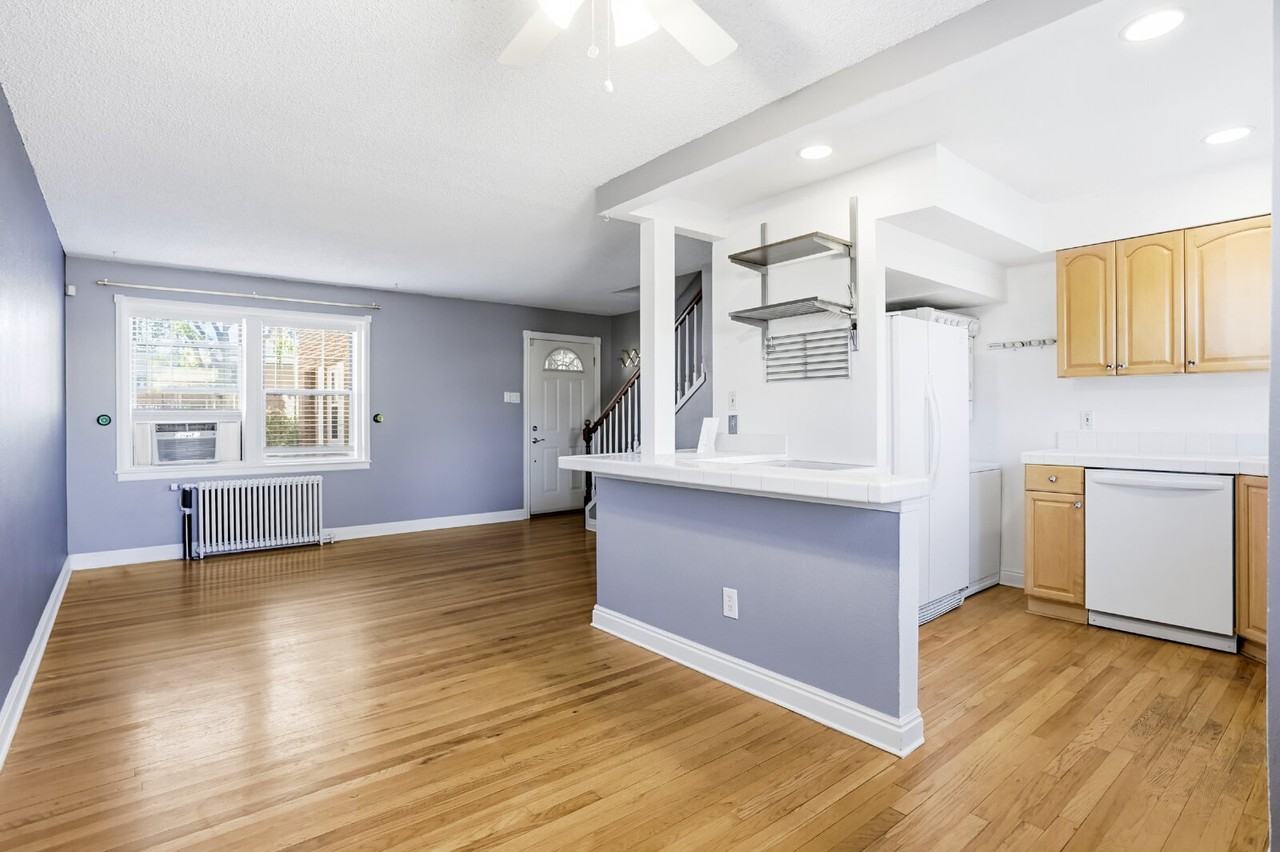 2819 Jasmine St - Photo 6 of 21