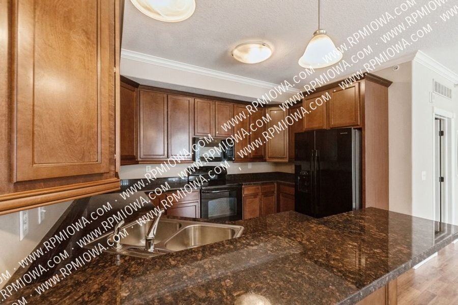 14105 Airline Avenue #7 - Photo 7 of 20