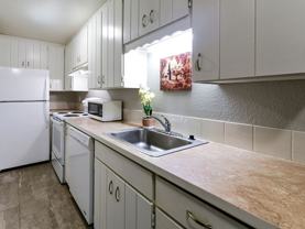 22475La - Photo 1 of 1