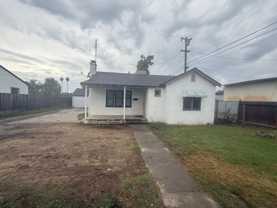 315 N Maple Ave - Photo 1 of 1