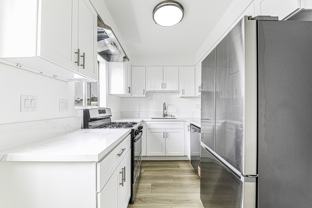 1819 S Oxford Ave #24 - Photo 1 of 1
