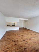 LB0985 (Rubs) (Imp.) - Photo 1 of 1