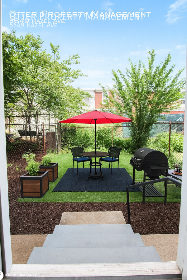 5649 Hazel Ave - Photo 4 of 44