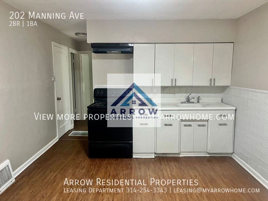 202 Manning Ave - Photo 6 of 33