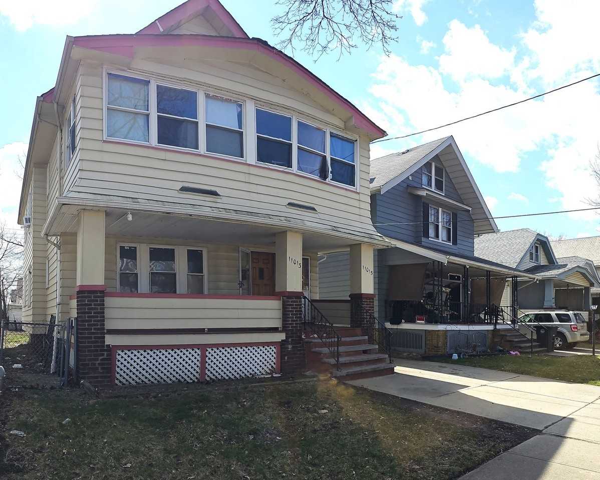 11015 Fortune Ave #2ndFL - Photo 3 of 18