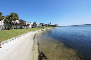 featured image of 308 Miracle Strip Pkwy Sw #21A
