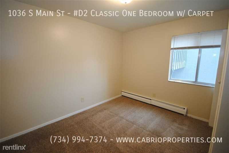 1036 S Main St - Photo 7 of 10