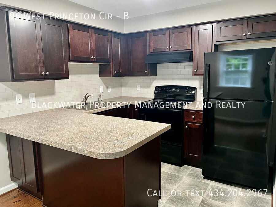 96 W Princeton Cir #B - Photo 3 of 9