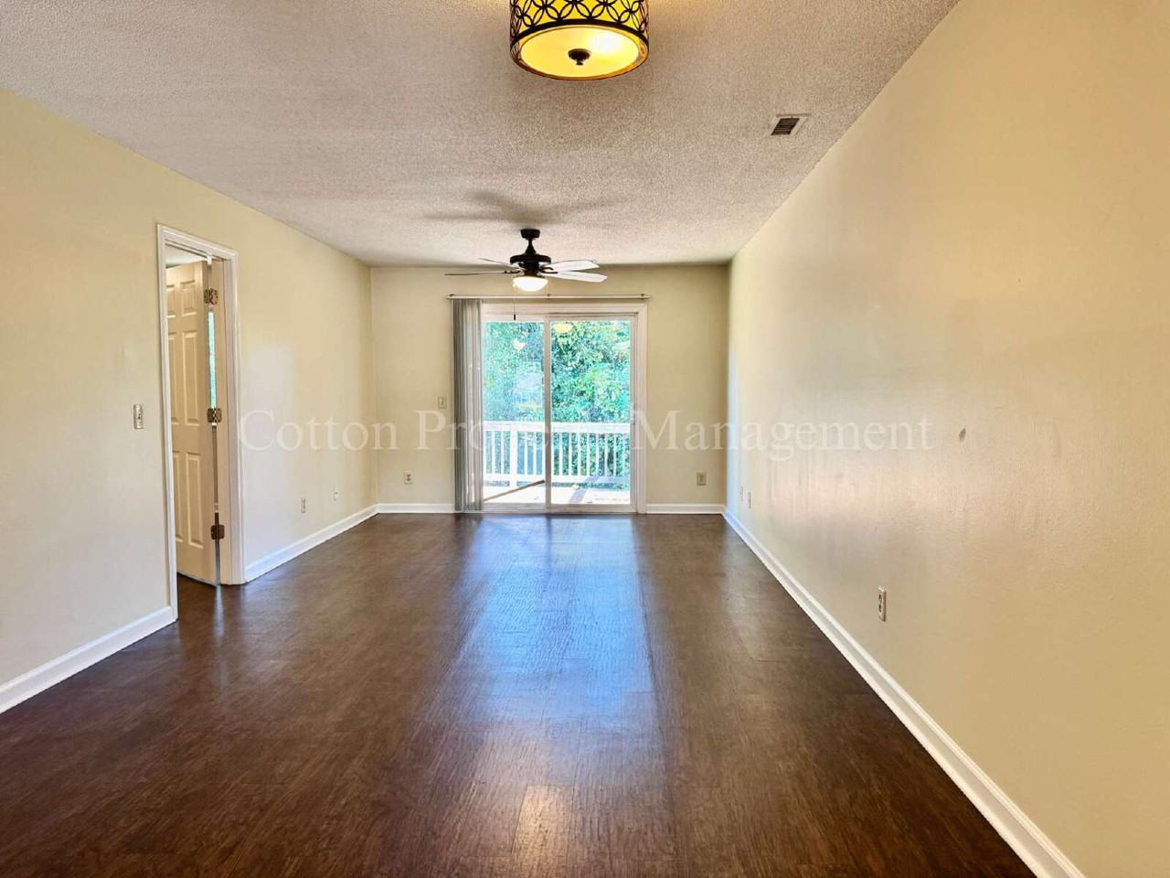 107 Lullwater Dr - Photo 6 of 26