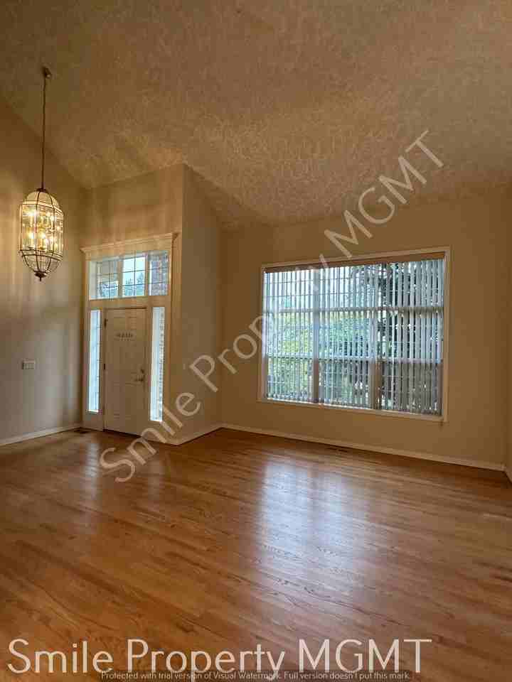 16087 Se Goosehollow Dr - Photo 2 of 24