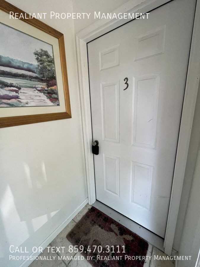 405 N Lexington Ave #3 - Photo 2 of 11