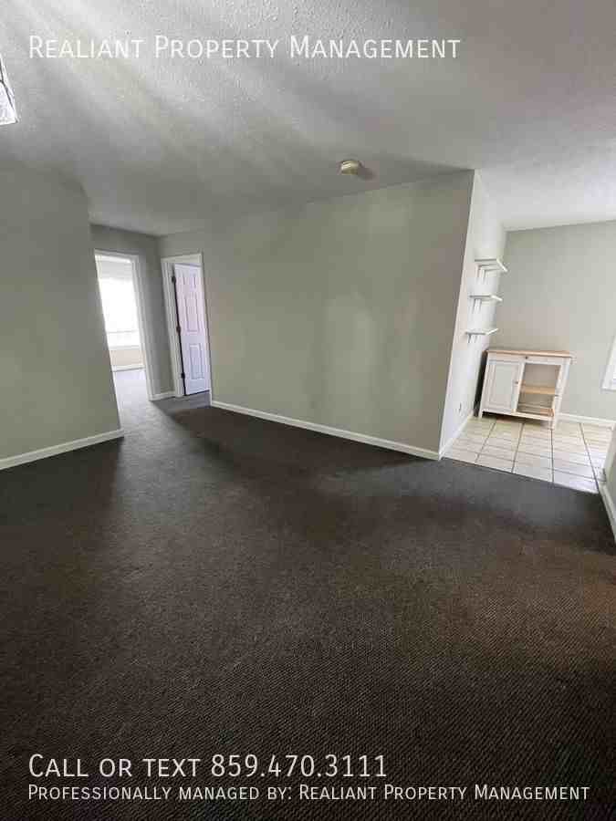 405 N Lexington Ave #3 - Photo 5 of 11