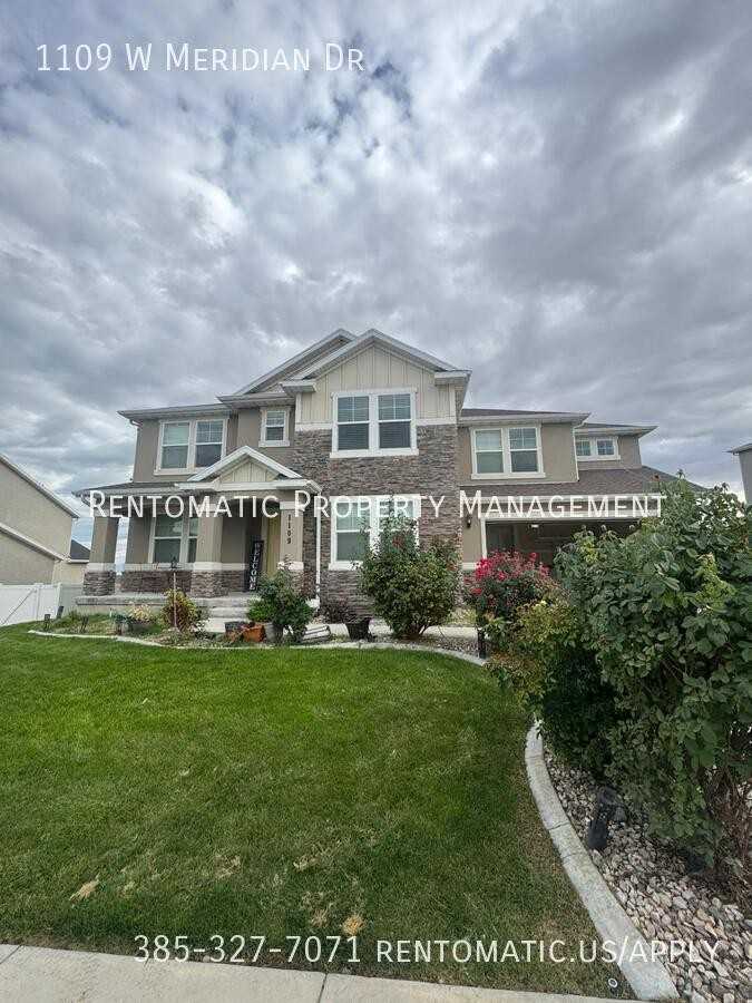 1109 W Meridian Dr