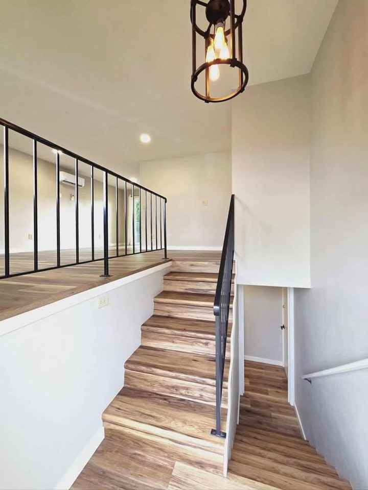 110 Eastridge Dr #2 - Photo 4 of 27