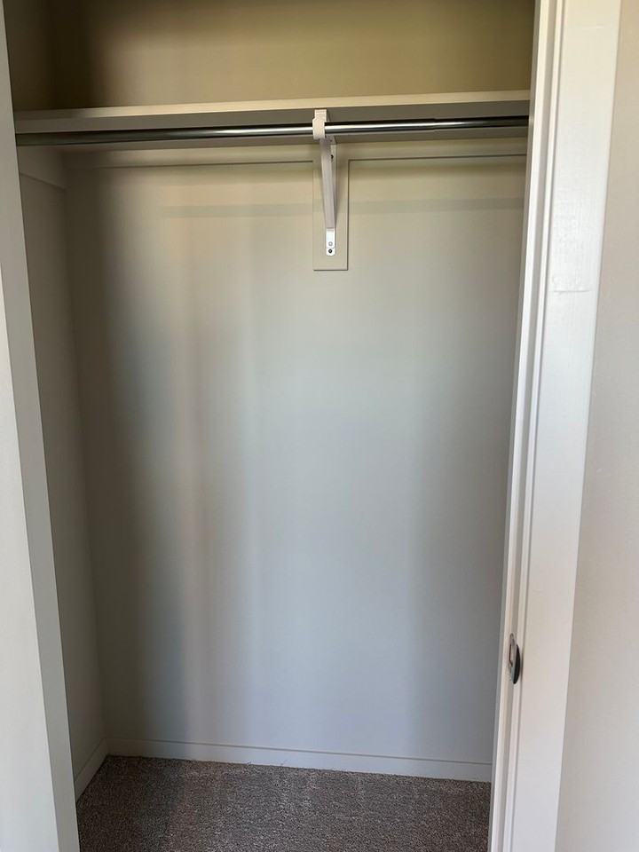 10134 10134 E King Place - Photo 6 of 26