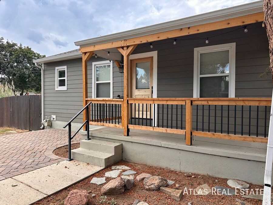 2395 S Corona St - Photo 2 of 16