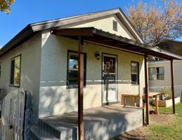 featured image of 2236 Burlington Ave