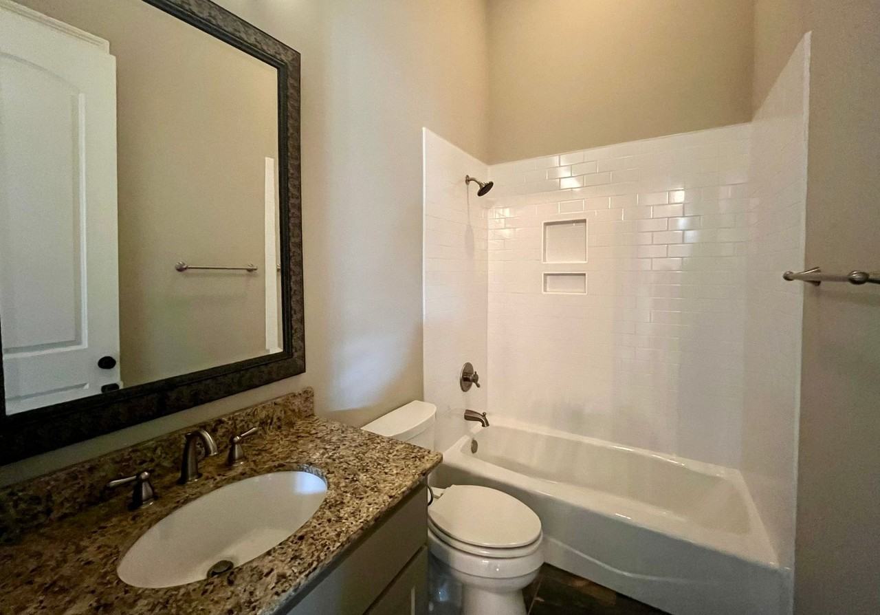 1929 Albizia Ct - Photo 7 of 34