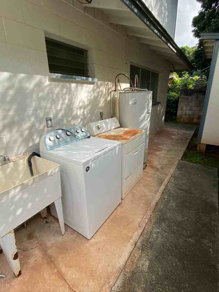 2345B Anini Pl - Photo 2 of 10