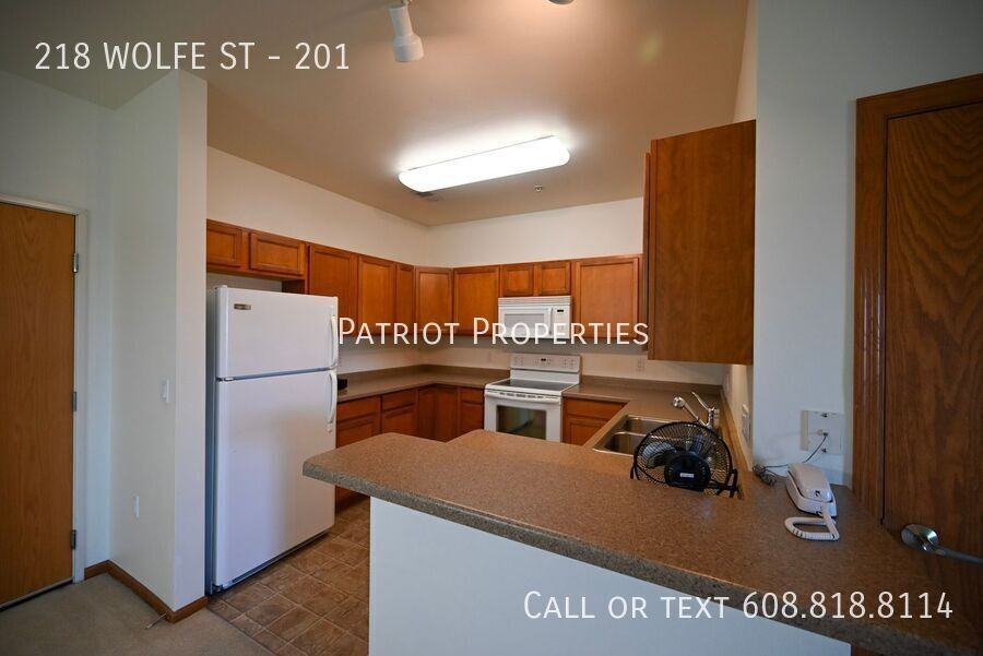 The Commons of Foxboro - Photo 5 of 50