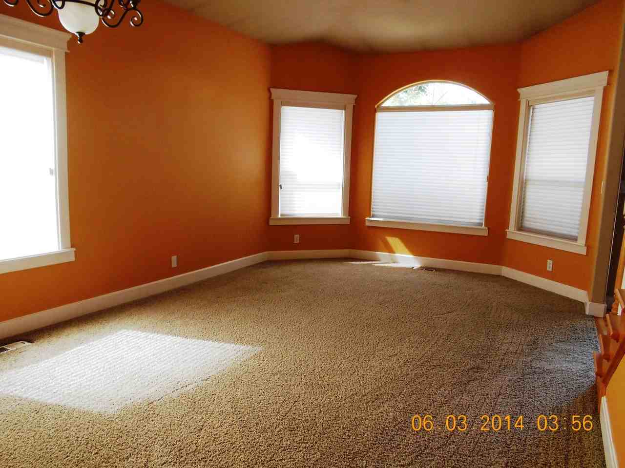 13951 W Battenberg Ct - Photo 3 of 8