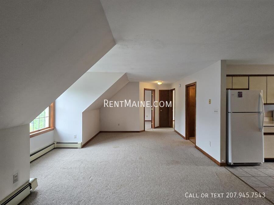 7 Hartley St #5 - Photo 6 of 19