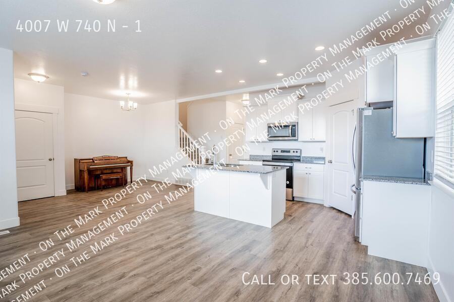 4007 W 740 N #1 - Photo 5 of 23