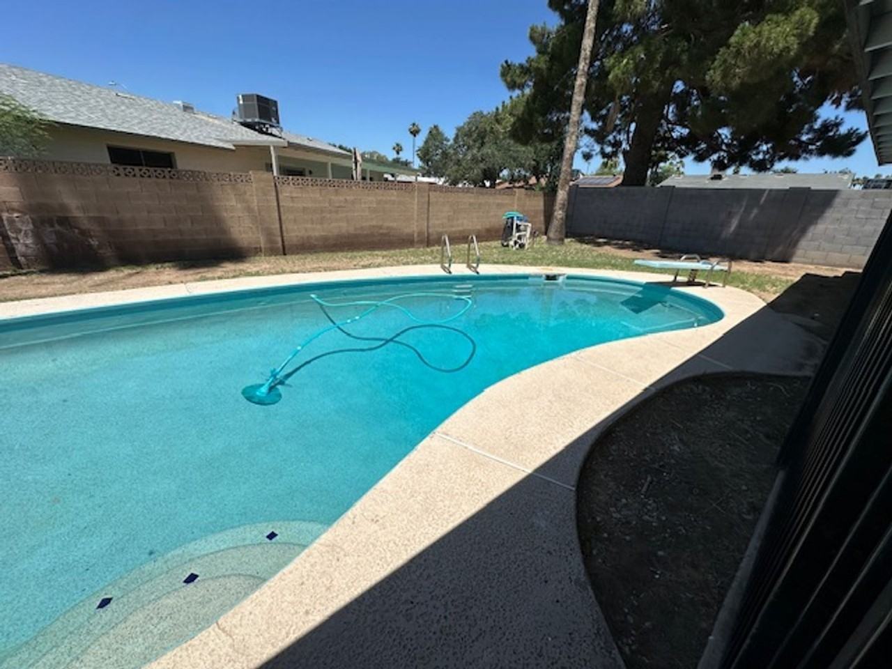 5020 West Morten Avenue - Photo 2 of 8