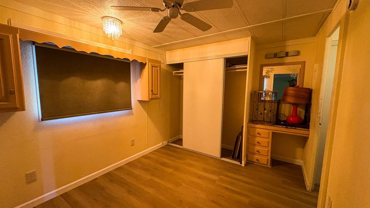 1236 Western Dr - Photo 5 of 8