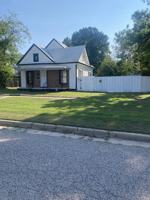 featured image of 309 N Louisa Ave