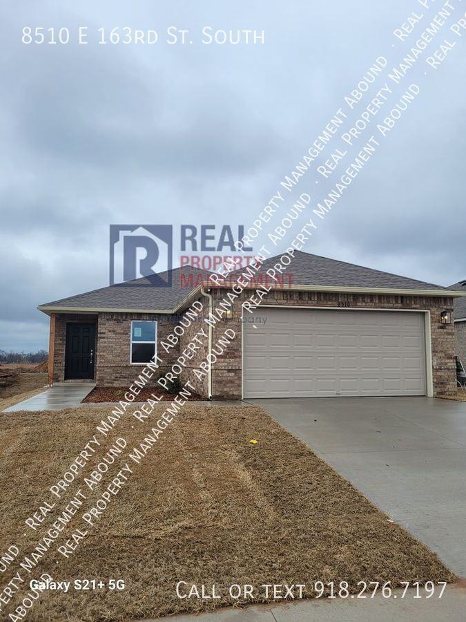 8510 E 163rd St S - Photo 2 of 26