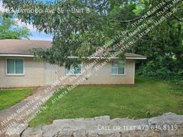 featured image of 82 Haygood Ave Se #B